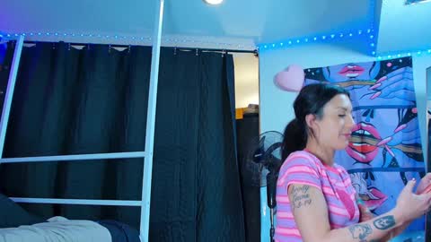 Snapshot of siclianprincess chatting on 25, 3, 2026 Miss Meadow Gotti Romano online show from 25, 3, 2026