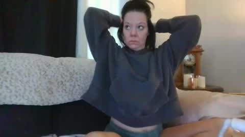 Snapshot of sidneyraee chatting on 3, 5, 2026 Mrs. St. Patrickk online show from 3, 5, 2026