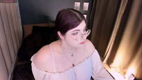 Snapshot of siena_aa chatting on 4, 7, 2026 Siena online show from 4, 7, 2026