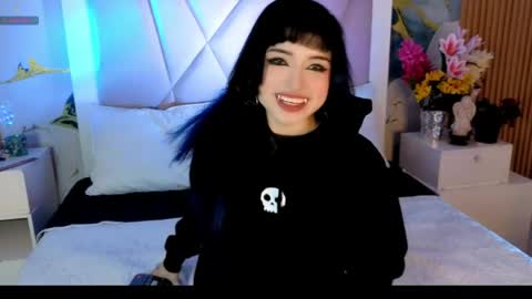 Snapshot of sienna_desiree chatting on 18, 4, 2026 Sienna Desieree online show from 18, 4, 2026