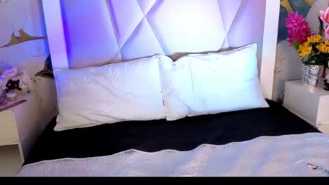 Snapshot of sienna_desiree chatting on 18, 4, 2026 Sienna Desieree online show from 18, 4, 2026