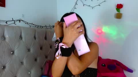 Amber online show from 6, 1, 2026