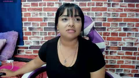 Snapshot of sienna_lux01 chatting on 13, 5, 2026 sienna_lux01 online show from 13, 5, 2026
