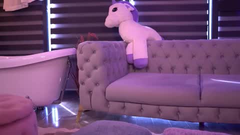 Sienna online show from 20, 9, 2025