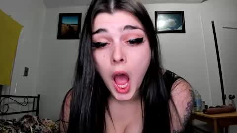 Snapshot of sierrasquirter chatting on 11, 2, 2025 Sierra online show from 11, 2, 2025