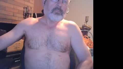 Snapshot of silent63 chatting on 27, 9, 2025 silent63 online show from 27, 9, 2025