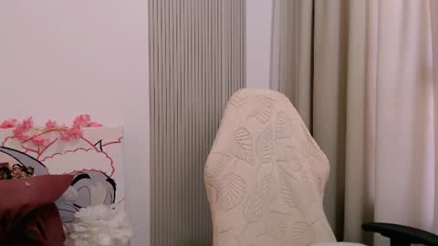 Snapshot of silk_ann chatting on 8, 7, 2026 silk_ann online show from 8, 7, 2026