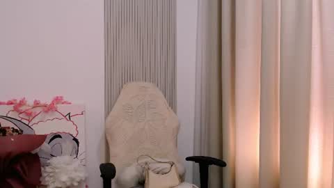 Snapshot of silk_ann chatting on 10, 7, 2026 silk_ann online show from 10, 7, 2026