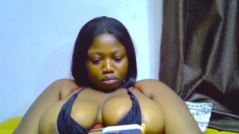 Snapshot of silky_caramel chatting on 12, 9, 2025 Caramel online show from 12, 9, 2025
