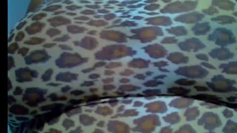 Snapshot of silky_caramel chatting on 12, 10, 2025 Caramel online show from 12, 10, 2025