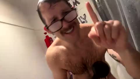 Snapshot of sillydillynewfie chatting on 25, 6, 2026 Silly Dilly Newfie online show from 25, 6, 2026