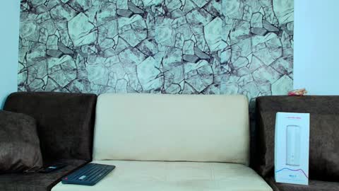 Snapshot of silvano_torrez chatting on 12, 12, 2024 silavno online show from 12, 12, 2024