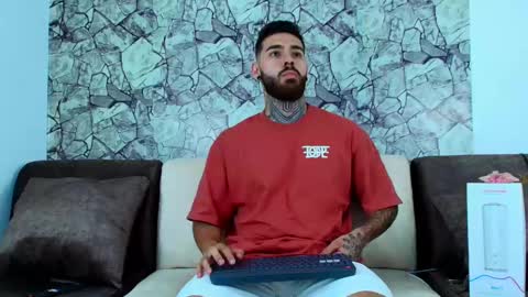 Snapshot of silvano_torrez chatting on 26, 1, 2025 silavno online show from 26, 1, 2025