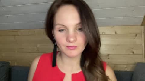 Snapshot of silver_miley chatting on 14, 9, 2025 silver_miley online show from 14, 9, 2025