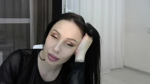 silver_still online show from 13, 4, 2026