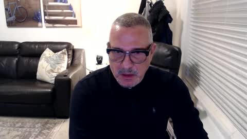 silveroli187 online show from 15, 12, 2025