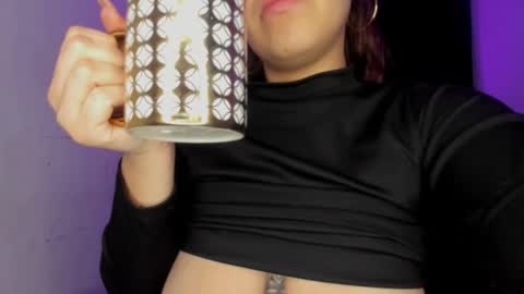 Snapshot of silvia_richiej chatting on 22, 12, 2025 silvia online show from 22, 12, 2025