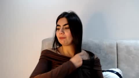 Snapshot of silviecollins chatting on 3, 8, 2026 Silvie online show from 3, 8, 2026