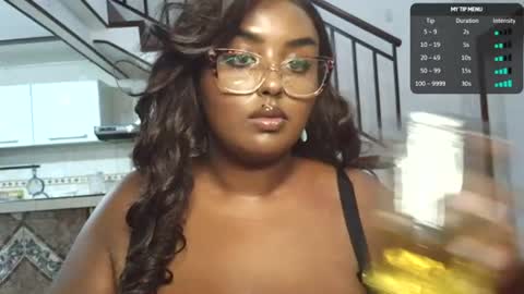 Simin Fox online show from 4, 8, 2026