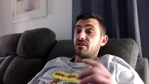 simomoliver online show from 9, 1, 2026