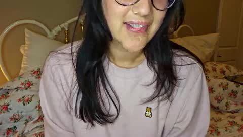 simonesighren online show from 15, 4, 2026