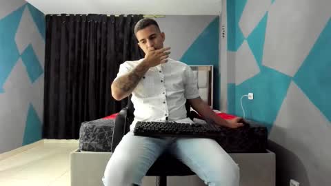 SIMON KELER online show from 2, 2, 2025