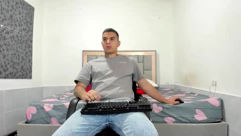 SIMON KELER online show from 21, 12, 2025