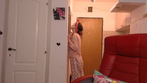 Snapshot of simyhvn chatting on 3, 4, 2026 simyhvn online show from 3, 4, 2026