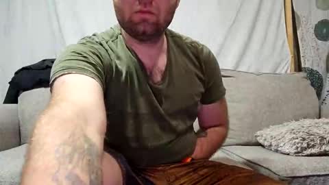 sinfulminded_couple online show from 2, 2, 2026