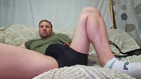 sinfulminded_couple online show from 22, 4, 2026