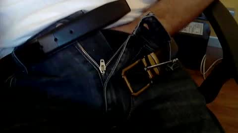 Snapshot of sinthesi chatting on 19, 9, 2025 Alex online show from 19, 9, 2025