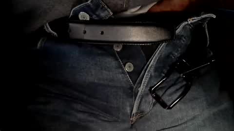 Snapshot of sinthesi chatting on 26, 10, 2025 Alex online show from 26, 10, 2025