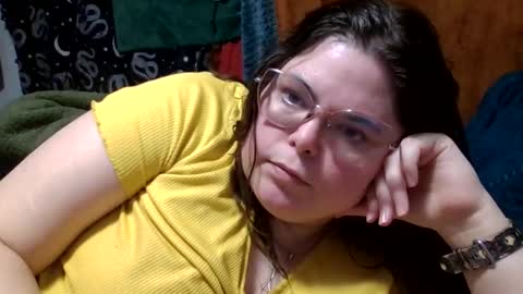 Snapshot of siofra chatting on 28, 4, 2026 Siofra online show from 28, 4, 2026