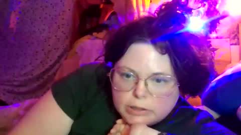 Snapshot of siofra chatting on 2, 5, 2026 Siofra online show from 2, 5, 2026