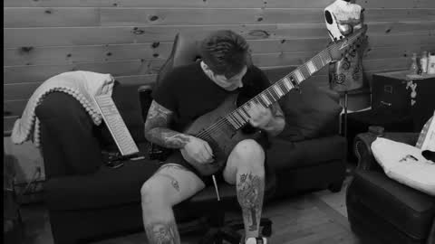 Snapshot of siphonophorstrings chatting on 21, 10, 2025 Dustbunnyfoofoo online show from 21, 10, 2025