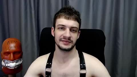 Sir Damien online show from 4, 3, 2026