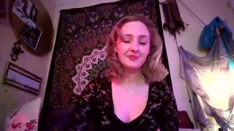 Snapshot of siren_sweetheart chatting on 11, 5, 2026 Venus online show from 11, 5, 2026