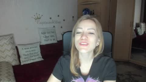 Snapshot of sirenasilk chatting on 22, 10, 2025 sirenasilk online show from 22, 10, 2025