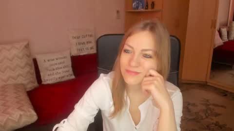 sirenasilk online show from 3, 2, 2026