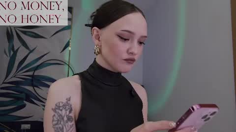 Goddess Sirena online show from 3, 7, 2026