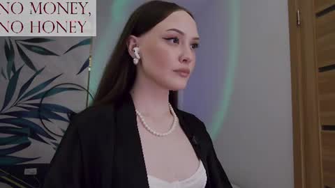 Goddess Sirena online show from 26, 7, 2026