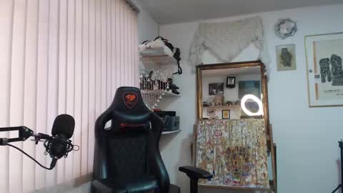 siriss_boyrag online show from 22, 2, 2025