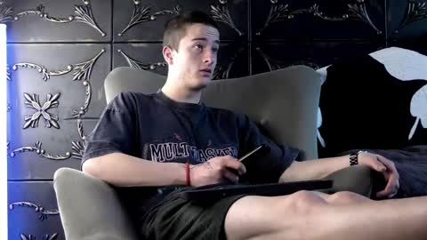 Snapshot of sirreedy chatting on 10, 5, 2026 SirReedy online show from 10, 5, 2026