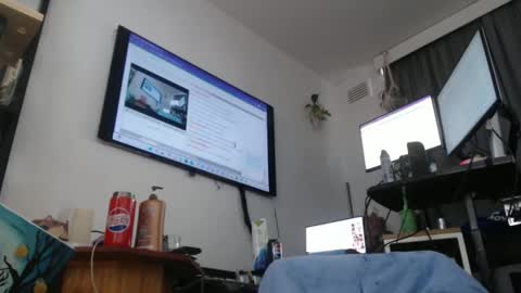 RESPONDS WELL TO ... online show from 13, 9, 2025