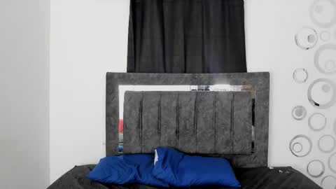 Skarleth and Lina online show from 14, 10, 2025