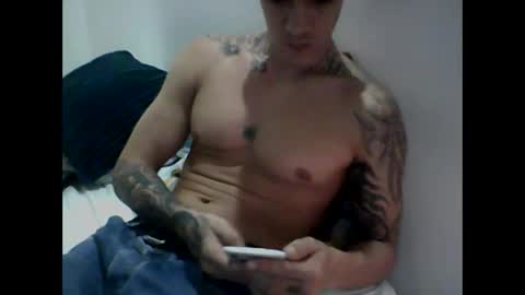 Snapshot of skater19xxx chatting on 3, 3, 2025 miguel online show from 3, 3, 2025