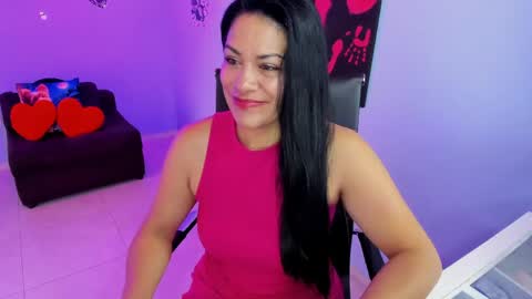Snapshot of skater_gal chatting on 22, 4, 2026 susan ramires online show from 22, 4, 2026