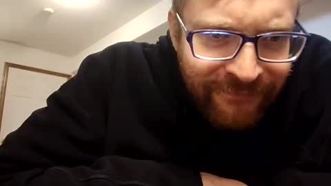 Snapshot of skeetonfeet chatting on 26, 12, 2024 Scotty online show from 26, 12, 2024