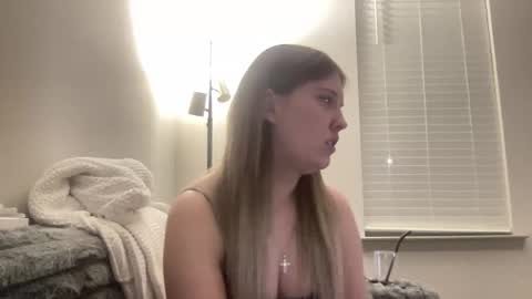 skiimaskabby online show from 3, 2, 2026