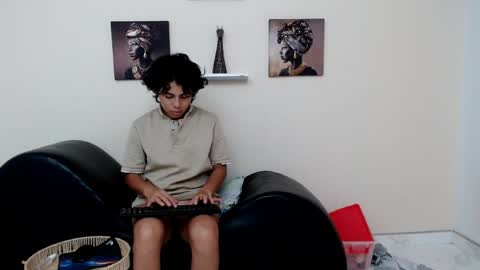 skinny online show from 7, 4, 2026